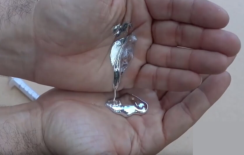 Gallium metal melting at hand